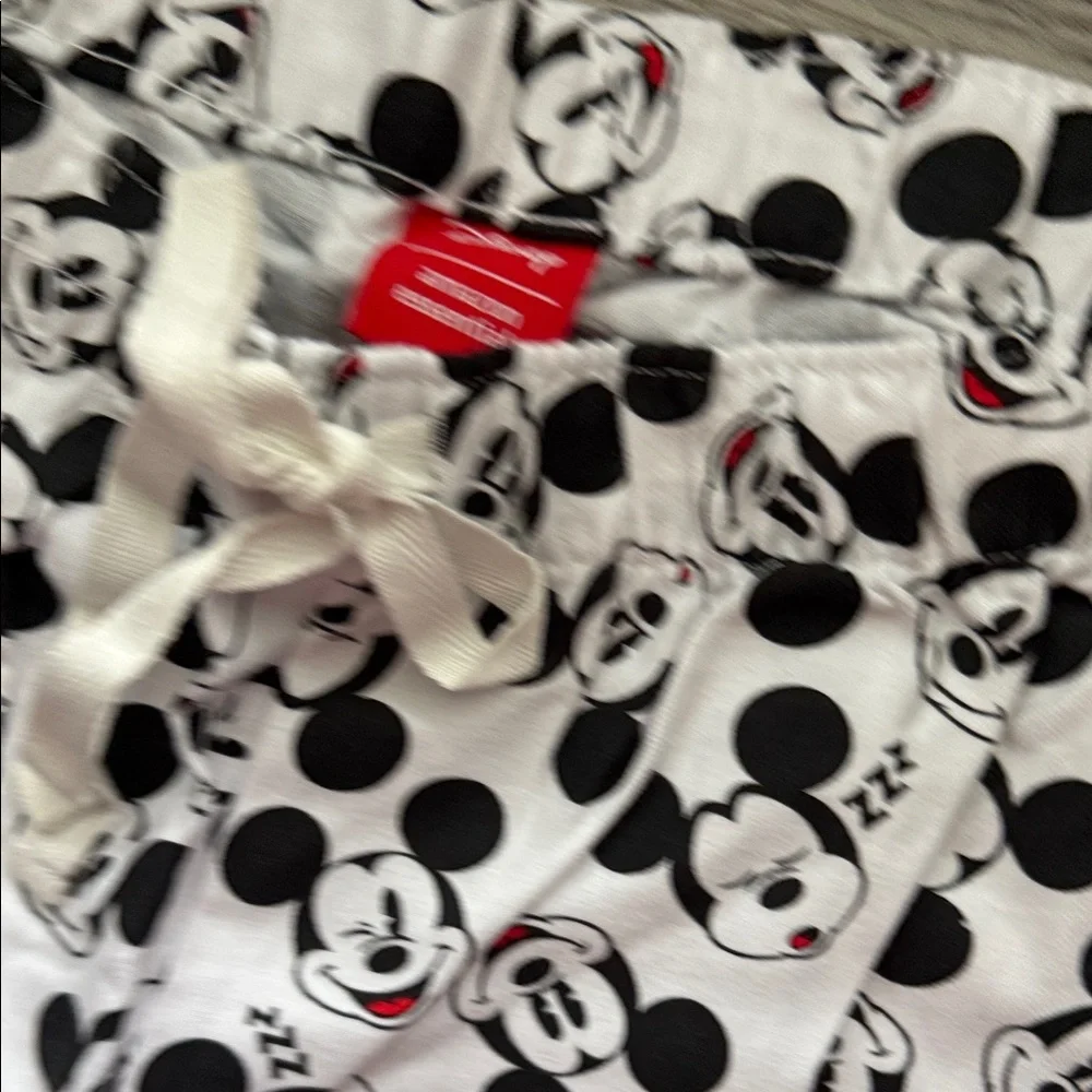 Disney White & Black Mickey Mouse Kids Pajama Set Size Small